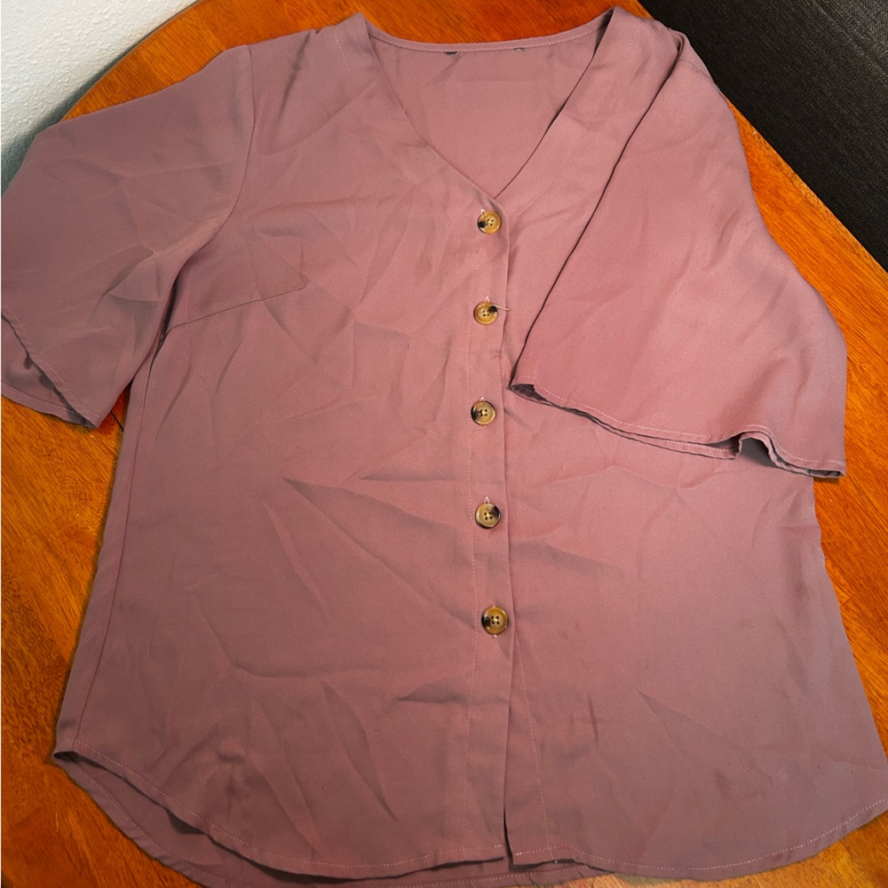 Dusty rose short sleeve button up shirt
